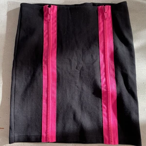 Monki kjol xsmall - Monki kjol xsmall i fint skick