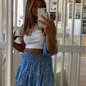 Kjol - Säljer en blå kjol i storlek xs🧚🏻‍♀️