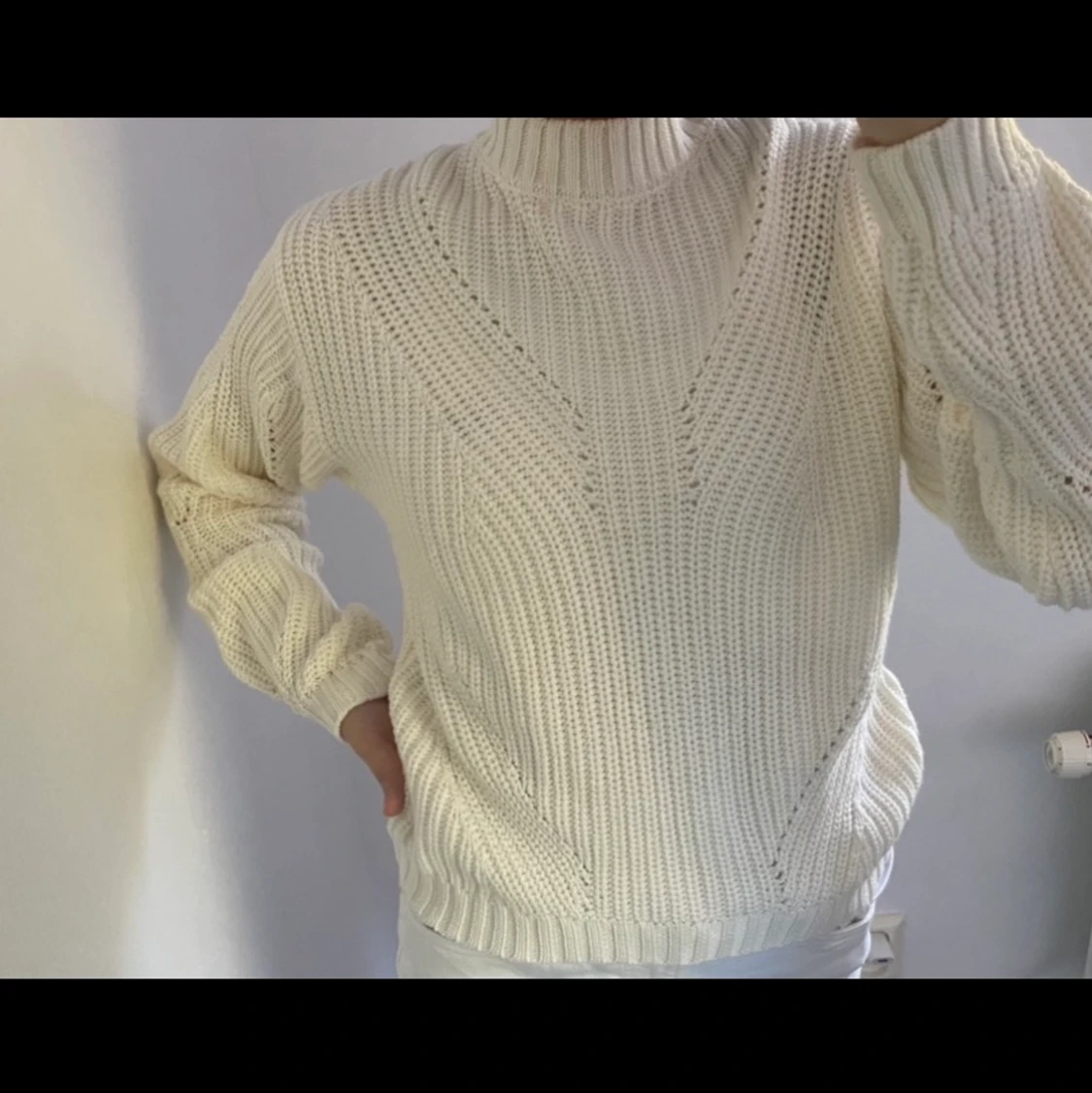 Stickad tröja storlek S 