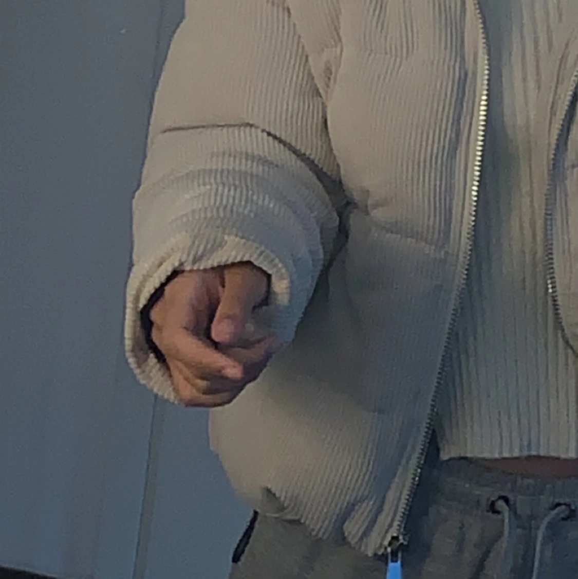 Vit mysig vinterjacka  - 90