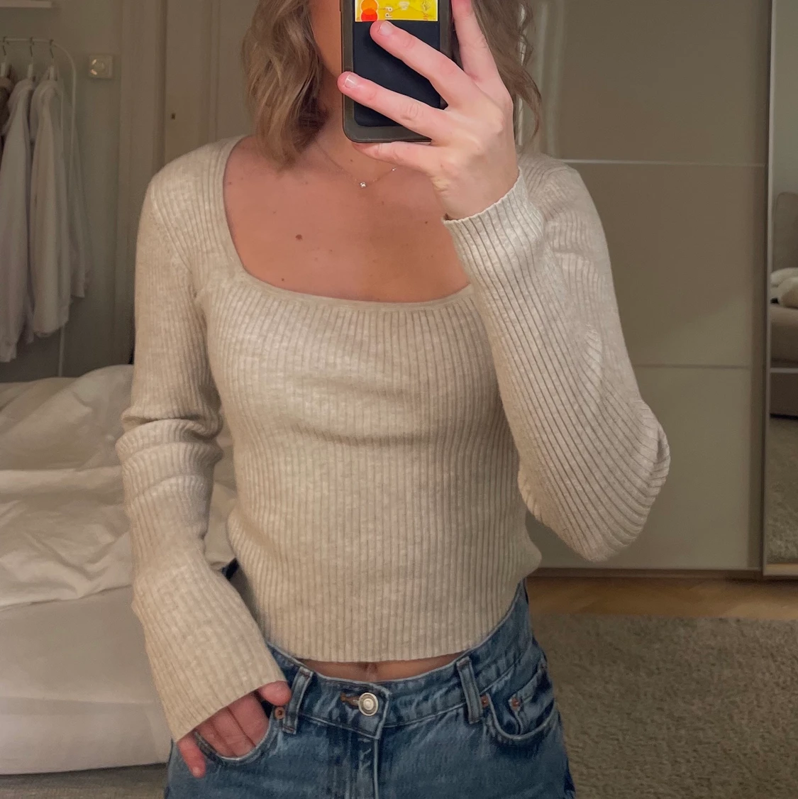 Beige långärmad stickad topp  - 90