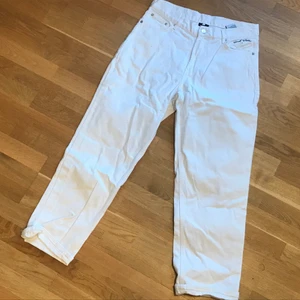 sweet sktbs relaxed jeans, size M - Vita jeans, sweet sktbs storlek