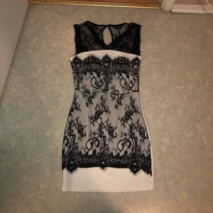 Klänning  - Storlek xs/s. Hämtas i malmö/oxie 