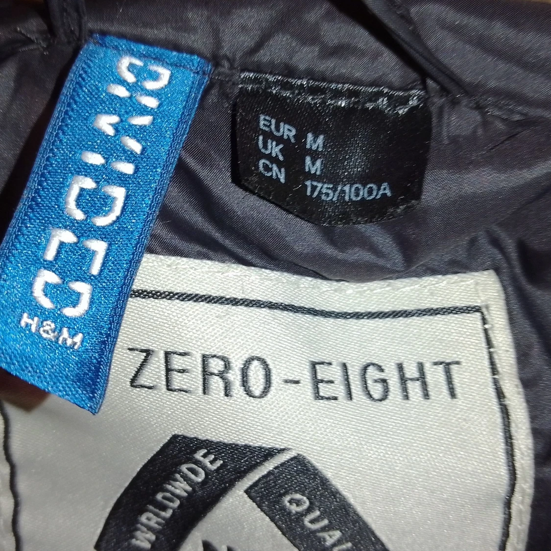 DIVIDE ZERO-EIGHT H&M Dun jacka - 91