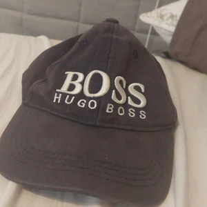 Hugo boss keps - Begagnad higo boss keps, skick:7/10.