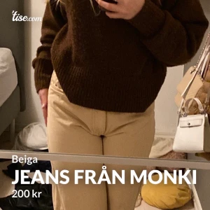 Beiga jeans - Aldrig använda, bra skick, tvättas innan den skickas, storlek 29 så nästan M