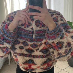 Jacka från Pull and bear - Supercool jacka från pull and bear! Använd vid ett fåtal tillfällen, strl xs💖