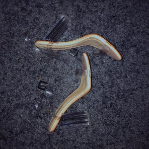 Klackskor  - Klackskor 38 (aldrig använt)