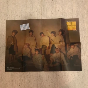 Stray kids poster - Stray Kids yellow wood poster