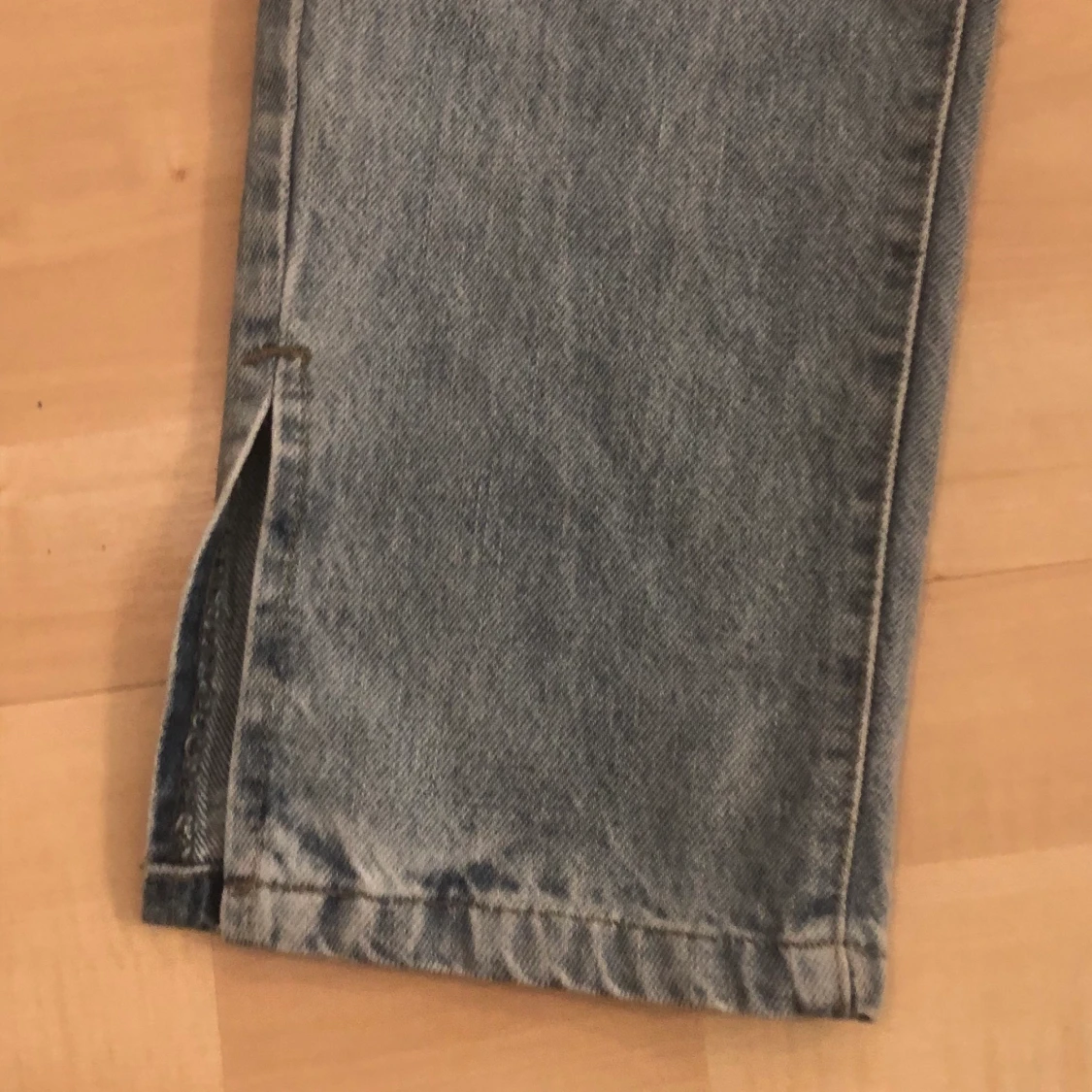 Raka jeans med slits från asos  - 91