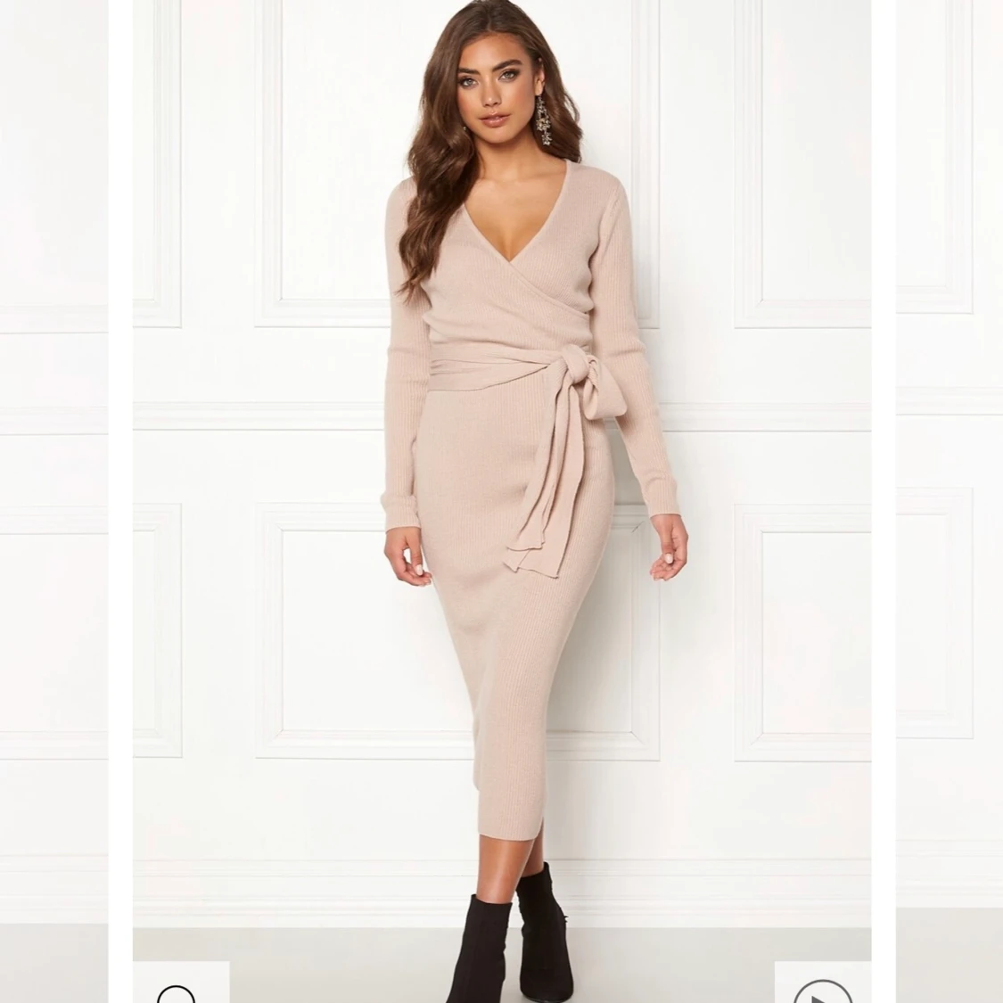 Ribbad klänning bubbelroom 