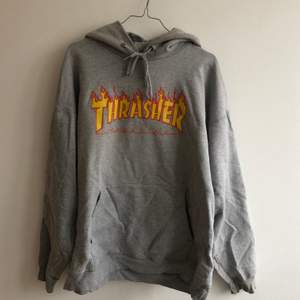 THRASHER hoodie använd