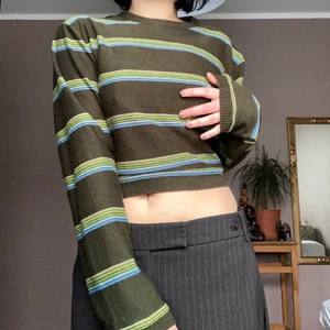 Stickad tröja - Fin! Använder inte längre från beyond retrp