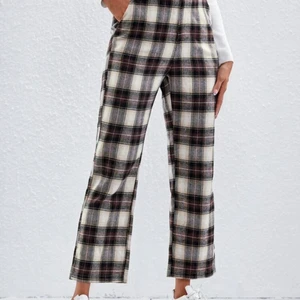 Rutiga byxor - Superfina oanvända rutiga byxor. Fraktar endast. 