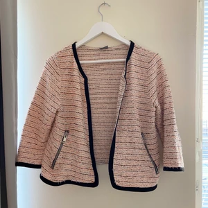 Kofta - Randig kofta.