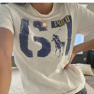 Ralph Lauren t shirt - Tshirt från Ralph Lauren. 