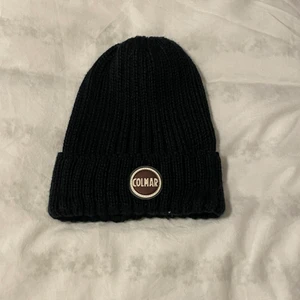 Colmar mössa  - Colmar mössa i bra skick ! 