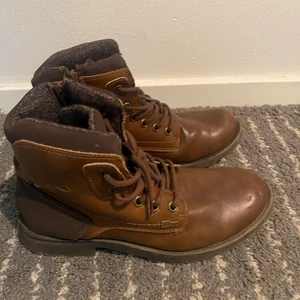 Skor - Den är bra skick 