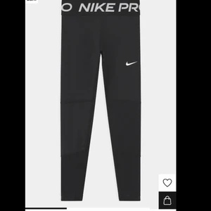 Nike pro leggings - Nike pro leggings, träningstights i xs. 