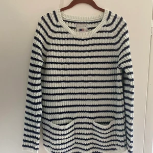 Lexington stickad tröja - Skriv priv för mer information, bilder och pris kan diskuteras 