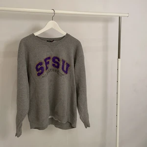 Vintage tröja - Strl: L vintage tröja köpt på govintage, ord pris 499