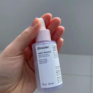 Glossier serum  - Glossier face serum halva kvar 🌸