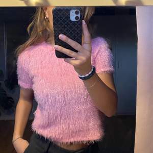 Jättefin unik tröja från Zara. Finns inte att köpa i butik längre 💓💞💕