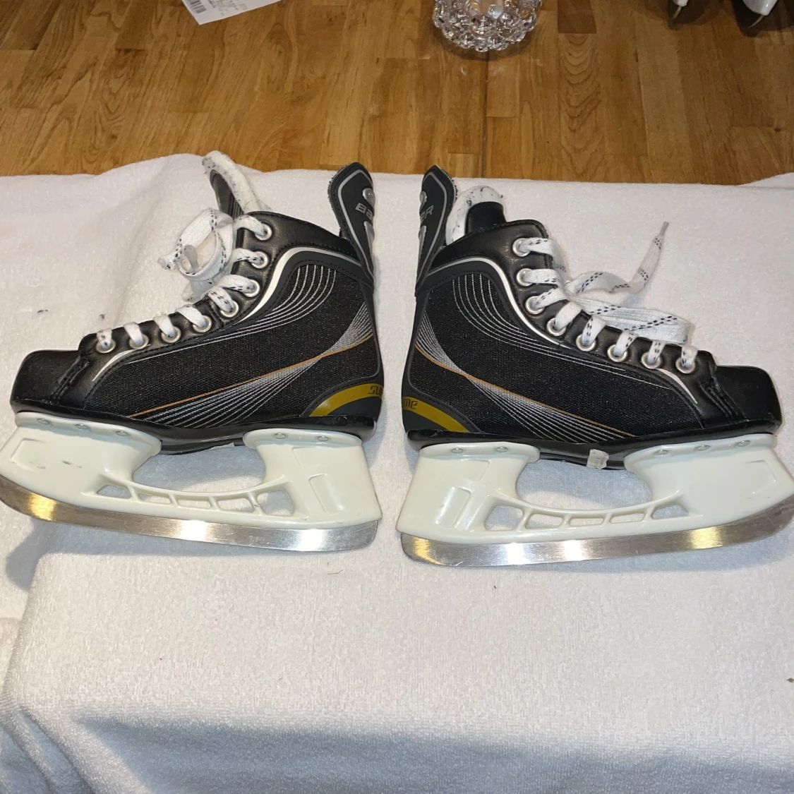 Skridskor storlek 33,5 - 91