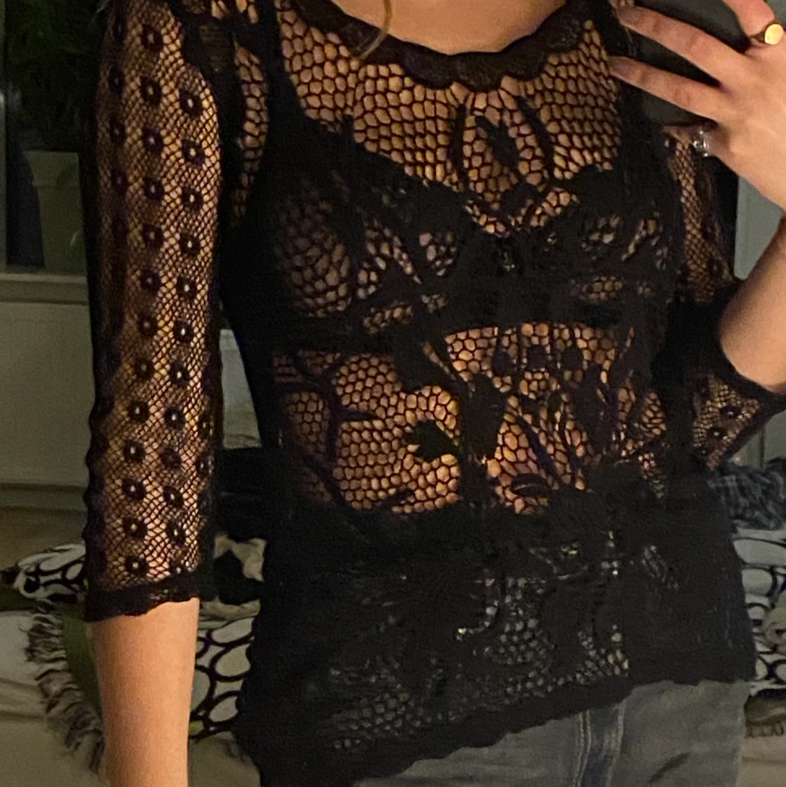 Svart spetströja - 90