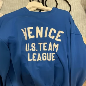 Pull and bear  - Pacific republic pull and bear sweatshirt väldigt oversized