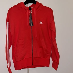 Adidas kofta  - Helt ny! 