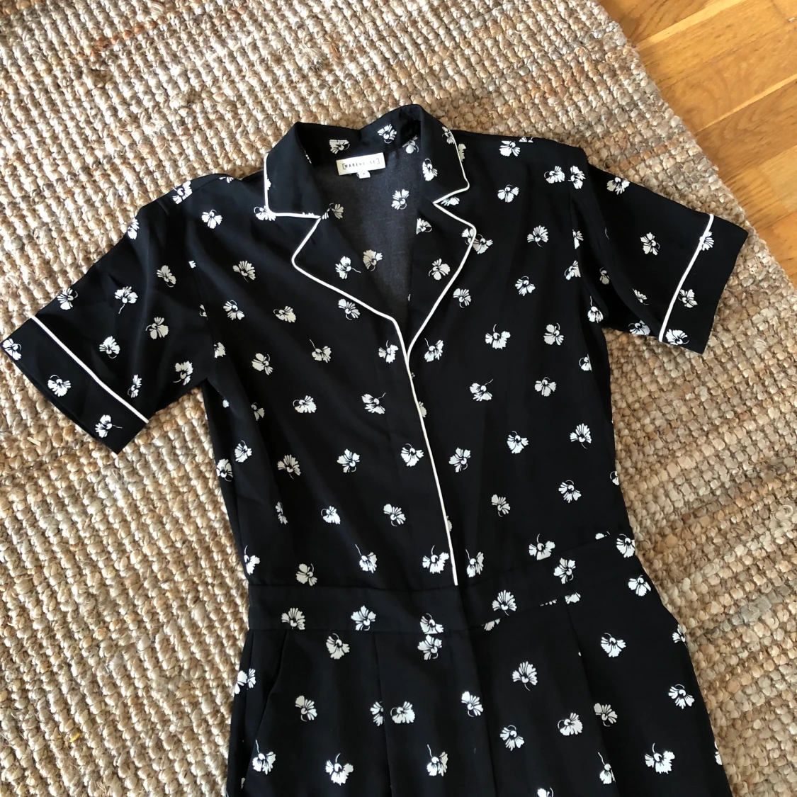 Byxdress storlek S från Warehouse