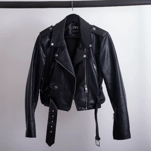 ZARA - skinnjacka  - Storlek: L (slim)