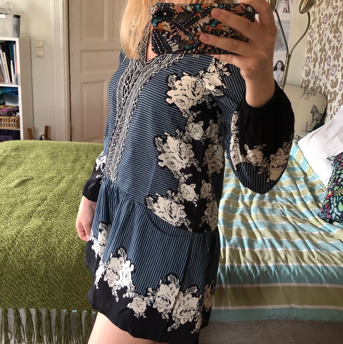 Mönstrad klänning  - 91