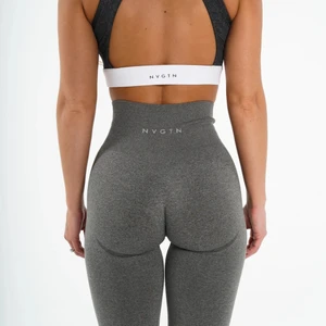 Leggings nya  - Leggings. Köpte för 900 med tull. Märke NVGTN. Lapp kvar och i originalförpackningen. Kolla deras insta för fler bilder, är ett tunnare material (stretchiga) så de sitter så bra runt kroppen, squat proof