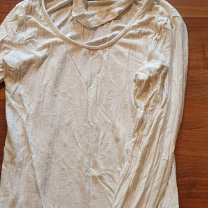 Fin tröja aldrig använt innan. - Aldrig använt, vid snabb affär blir de billigare