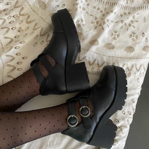 Snygga skor - Storlek 38 Vagabond. Jättebra skick.