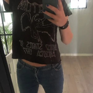 Svart tröja -  tröja från hm som inte går att köpa längre💕 storlek xs