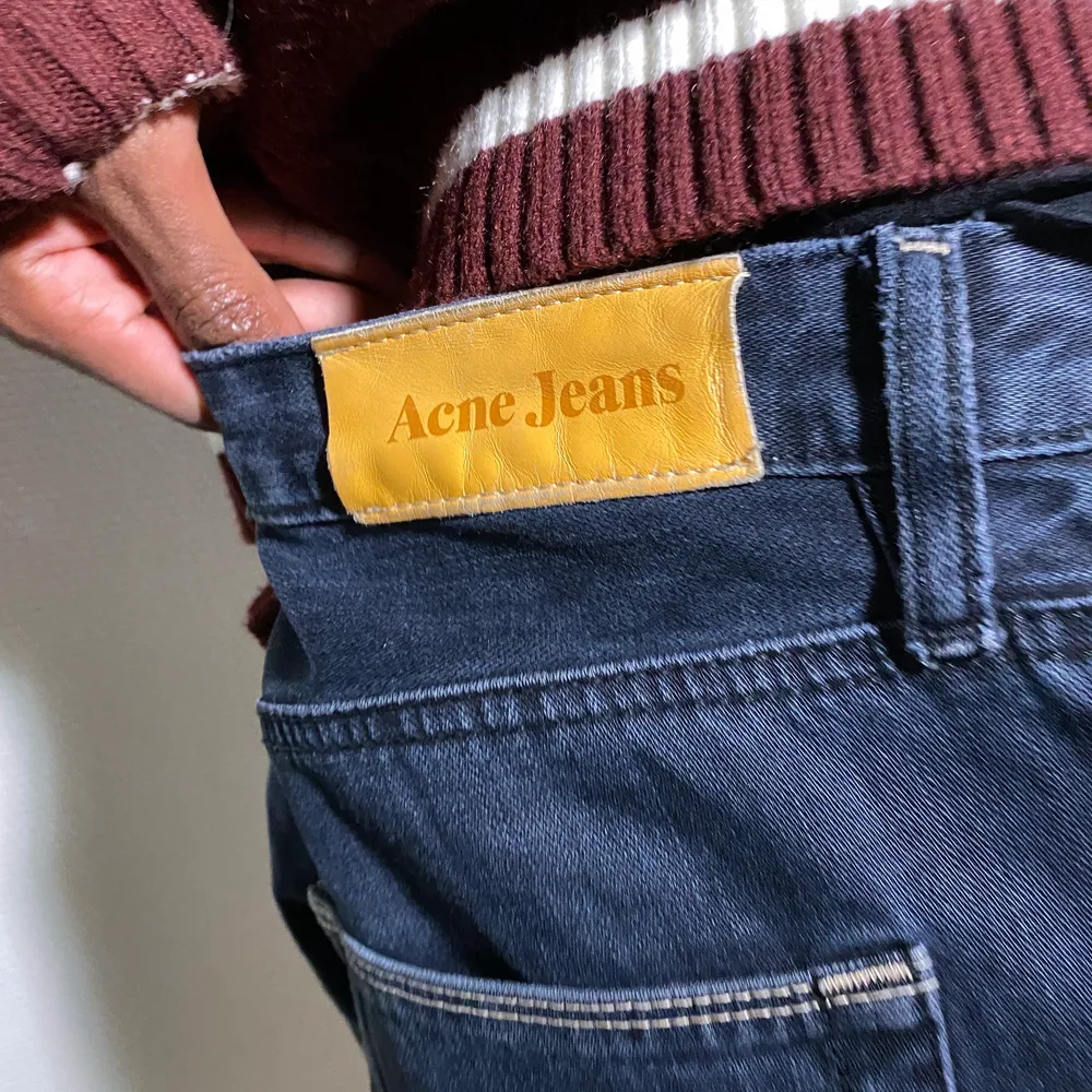 Vintage acne jeans köpte secondhand i bra skick. Jeans & Byxor.