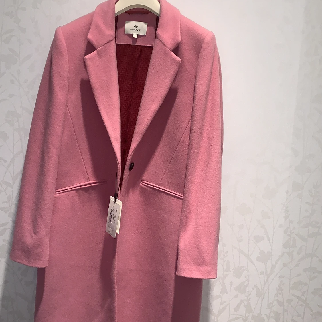 Jättefin rosa kavaj i strl S