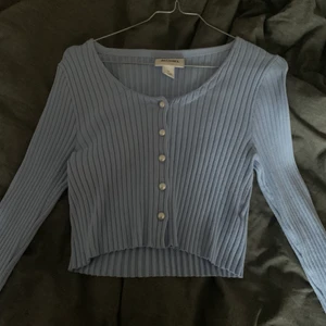 kofta - supersöt kofta med pärlor💗💗