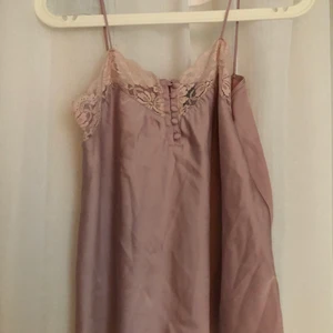 Linne - Linne från bikbok i storlek s, pris 90kr och köpare står för frakt 💕