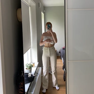 Beiga jeans - Sköna helt nya jeans, passar mig som är 170🤍