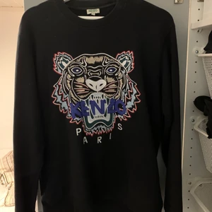 Kenzo tröja  - Jättefin kenzo tröja i nyskick 
