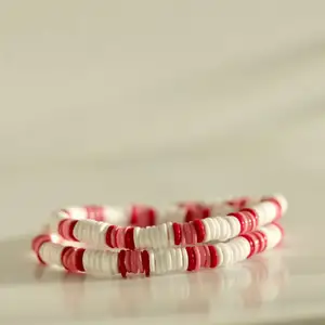 Halsband med rosa och vita pärlor som passar perfekt till sommaren 💗 ca 45 cm i omkrets
