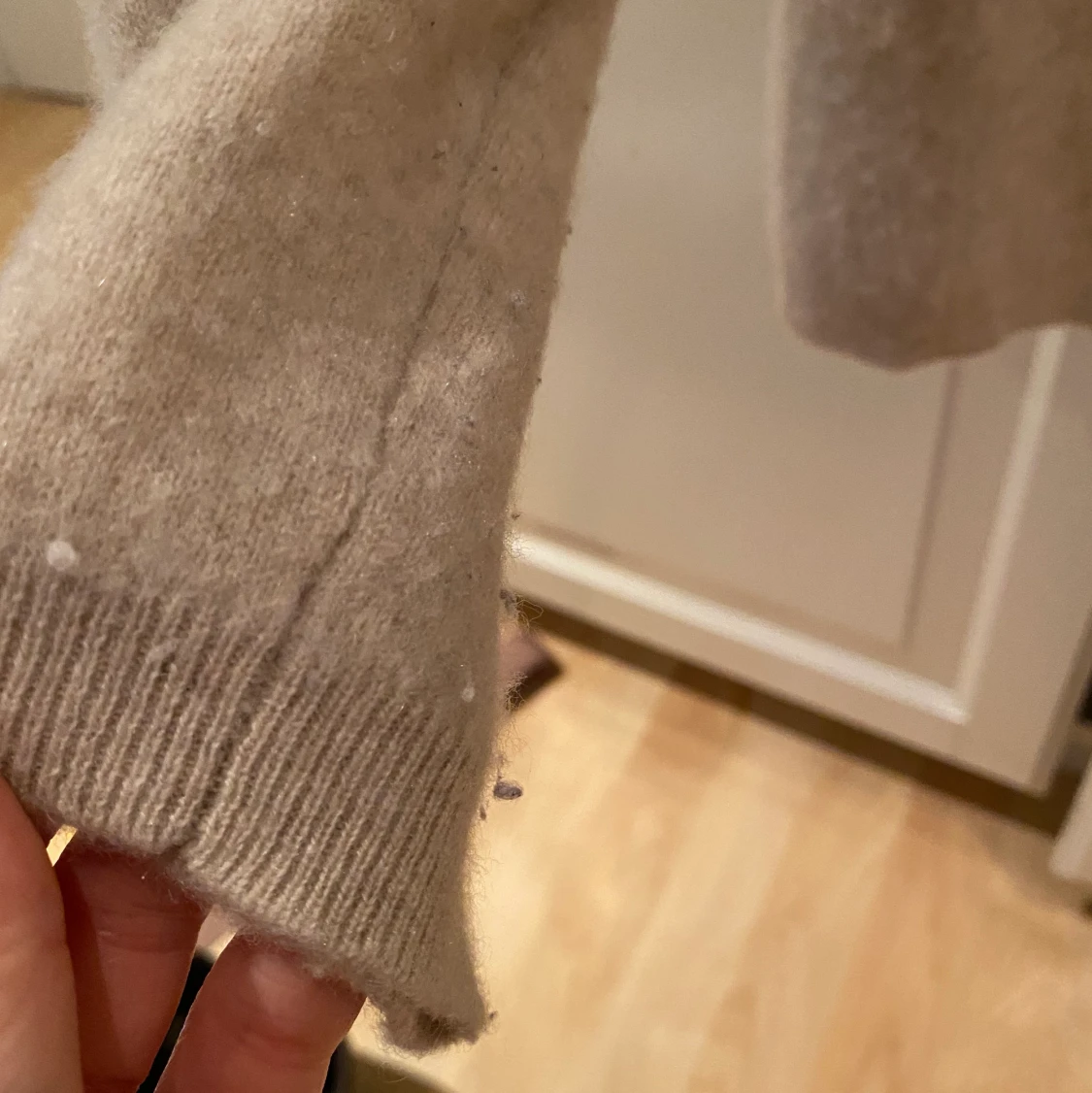 Cashmere kofta i beige  - 91