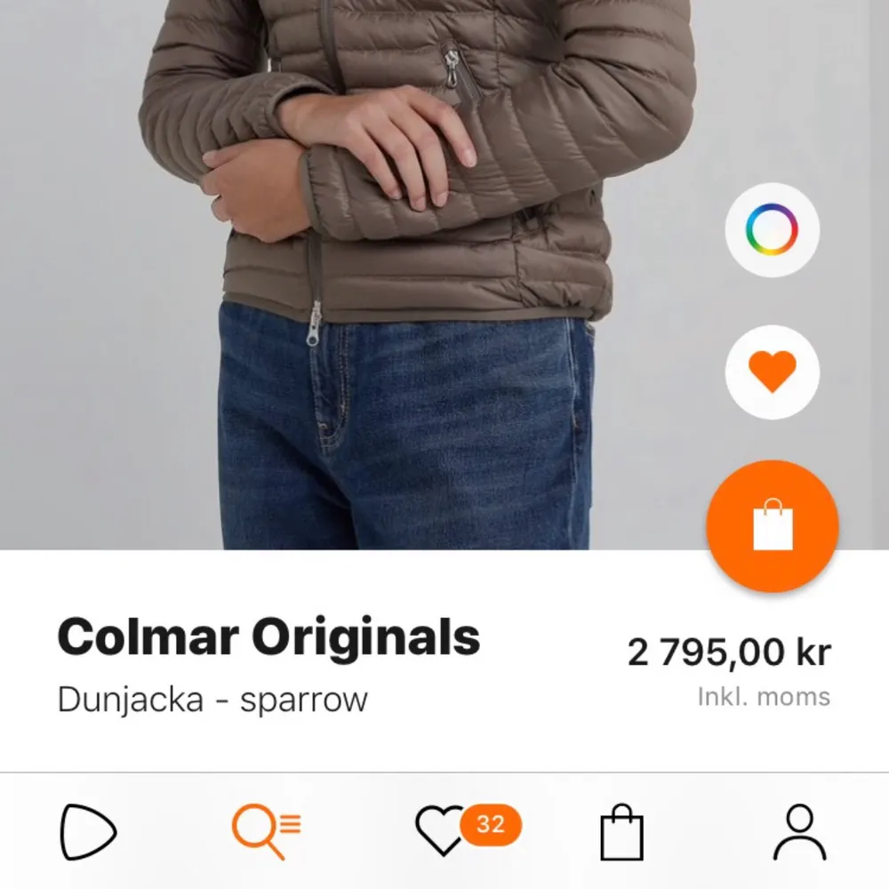 Säljer min Colmar jacka från Zalando i storlek xs köpt för 2 795. Ser ut som helt ny då den knappt e använd alls. Kom privat för mer bilder eller om pris vill diskuteras. . Jackor.
