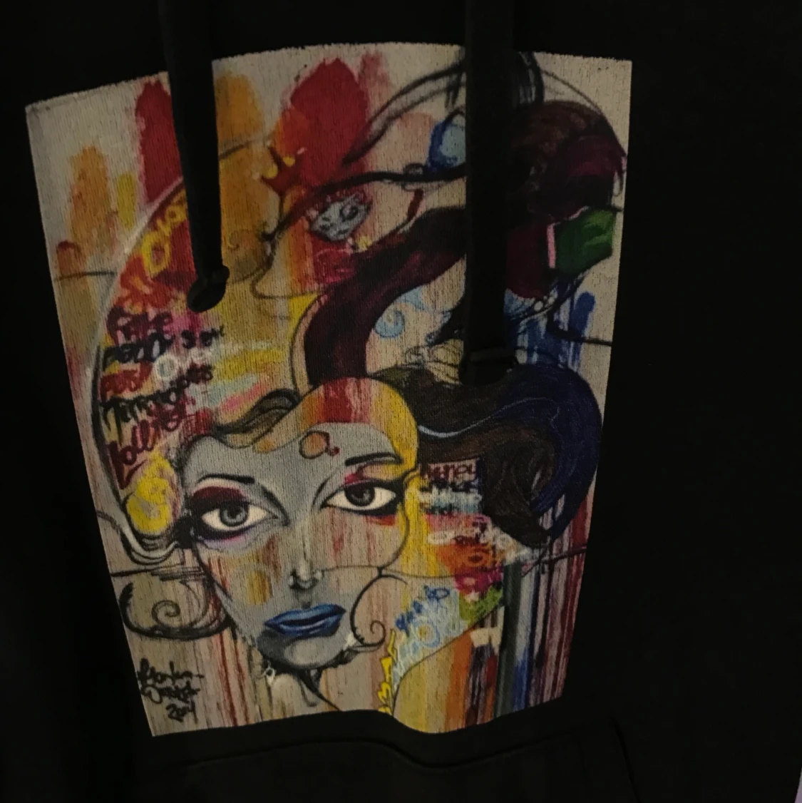 The cool elephant hoddie 