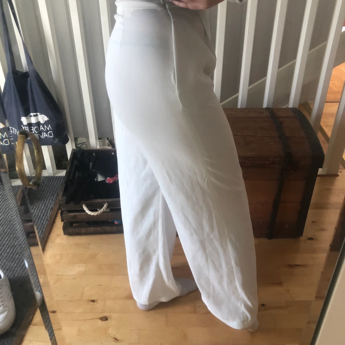 Vita sommarbyxor - 90