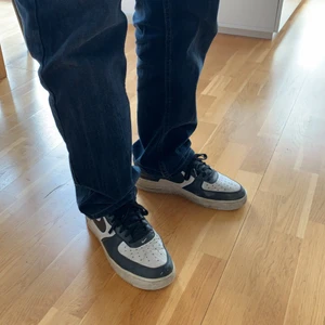Air force one  - Rätt slitna men snygga